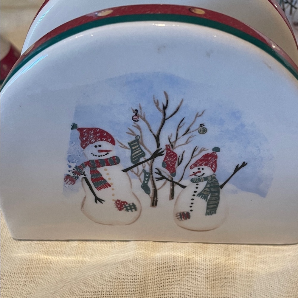 Festive Ceramic Tableware Set with Snowman Design - Picture 3 of 5